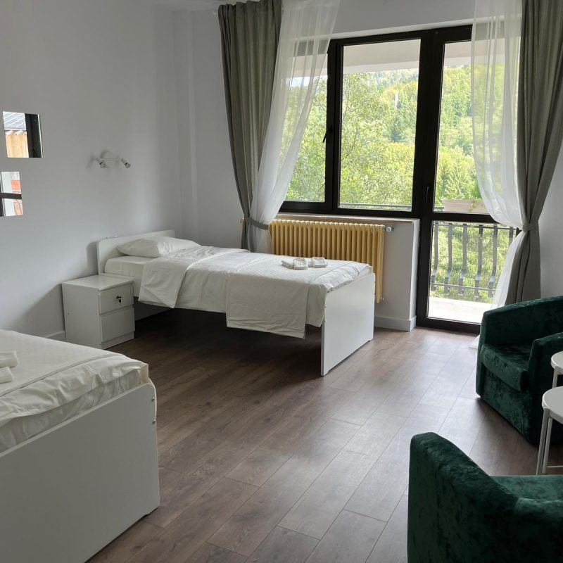 WhatsApp Image 2024-09-19 at 14.45.25 (3)